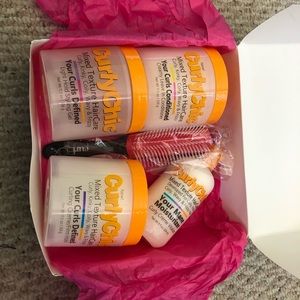 CurlBox (CurlyChic products full set unused)